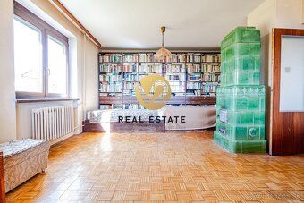 Maroš Vereš +421 904 086 200 e-mail: maros.veres@v2realestat