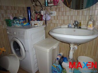 MAXEN Reality Centrum... ponúka na predaj 2 izbový rodinný d