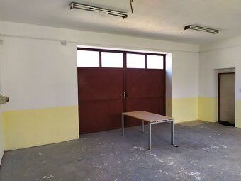 Ponúkame na predaj výrobno-skladový objekt s administratívno