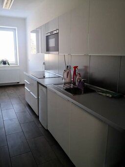 Ponúkame na prenájom kancelárske priestory v novostavbe na U