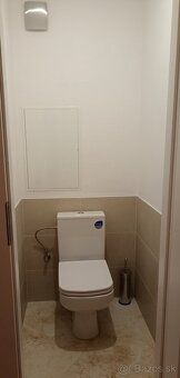 Sprostredkujeme predaj 2 izbového bytu s balkónom v Nových Z