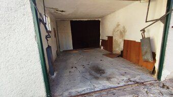 Ponuka - na predaj 3 izbový rodinný dom v Leviciach, v centr