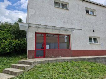 obchodné priestory, pešia zóna/bez schodov Prievidza Kopanic