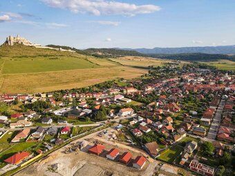 Alphareality.sk ponúka na predaj novostavbu rodinného domu t