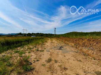 Alphareality.sk ponúka exkluzívne na predaj pozemok vhodný n