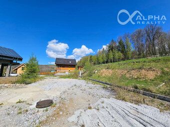Alphareality.sk ponúka na predaj 3 pozemky vhodné na výstavb