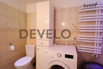 A DeveloX Reality eladásra kínál egy különálló, 105 m² alapt