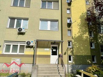 Realitná kancelária Danubioreal, M.R.Štefánika 5, Komárno, H