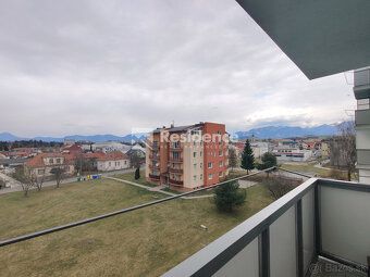 Ponúkame na prenájom slnečný a kompletne zrekonštruovaný 1-i