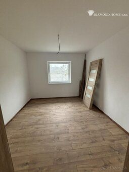 DIAMOND HOME s.r.o ponúka Vám na predaj 5 izbový rekreačný d