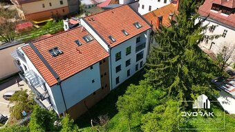 Spoločnosť DVOŘÁK & PARTNERS vám v exkluzívnom zastúpení dev