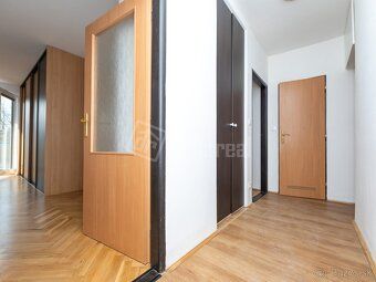 Ďurgalova: Poctivá tehla, ktorá klame poschodím a šetrí peňa