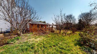AVE estate Vám ponúka na predaj priestranný 5,5-izbový rodin