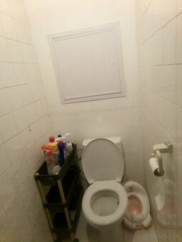 Na prenájom 3iz. 78m2 byt zariadený na 2p. s balkónom. Bytov