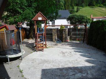 Ponúkame na prenájom Krčmu U Nája. Budova je situovaná priam