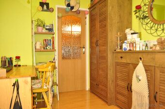 VBreality- Ponúkame na predaj 3 izbový byt s balkónom v Smiž