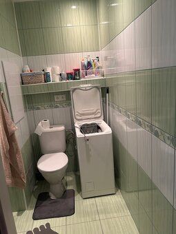 Prenajmem 1 izbový krásny zariadený byt s balkónom v príjemn