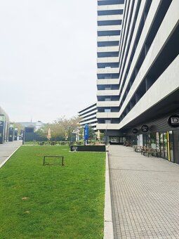 Ponúkam na predaj moderný a praktický 1-izbový BYT (nie apar