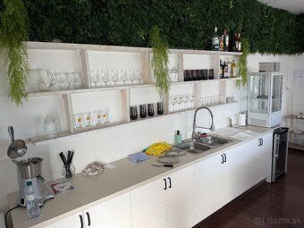 ODSTÚPENIE ZABEHNUTEJ PREVÁDZKY – BRUNCH & BIZNIS RESTAURANT