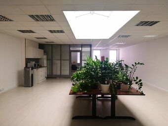 Ponúkame na prenájom open-space kancelárske priestory v Star
