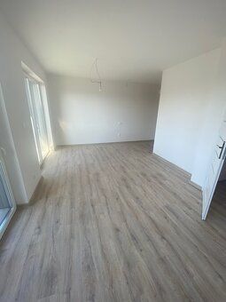 Hľadáte pokojné bývanie alebo výhodnú investíciu v nádhernom