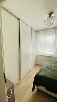 Ponúkame na predaj štýlový a precízne zrekonštruovaný 3-izbo