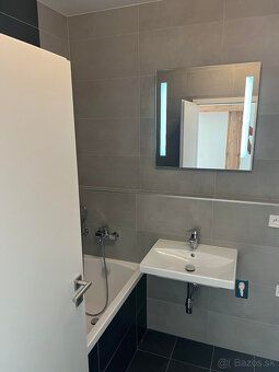 Moderný 2-izbový byt pri jazere – novostavba Bukovecká, komp