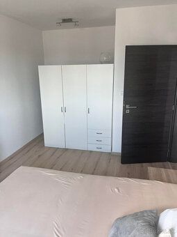 Moderný 2-izbový byt pri jazere – novostavba Bukovecká, komp