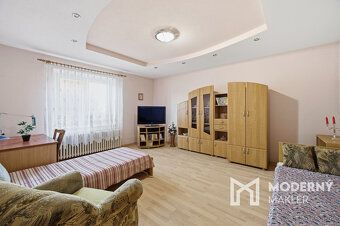 Typ: Rodinný dom Ulica: - Obec: Jablonové
Moderný maklér pon