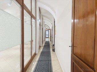 Ponúkame výnimočný obchodný priestor s výmerou 80 m², nachád