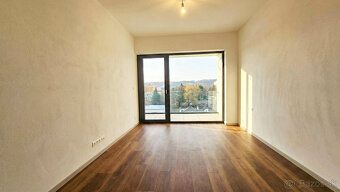 PREČO PRÁVE TENTO BYT? 102 m² luxusného priestoru na 4. posc