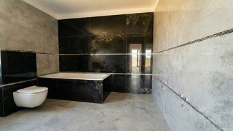 PREČO PRÁVE TENTO BYT? 102 m² luxusného priestoru na 4. posc