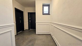 PREČO PRÁVE TENTO BYT? 102 m² luxusného priestoru na 4. posc
