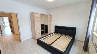 Ponúkame na prenájom 3-izbový mezonetový byt v Europalace na