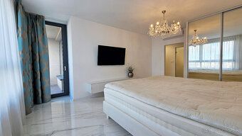 PREČO PRÁVE TENTO BYT? 117,79 m² luxusného priestoru na jedn