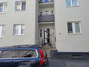 Predám 1,5 izbový tehlový byt o výmere 58m2, na Bartoškovej 