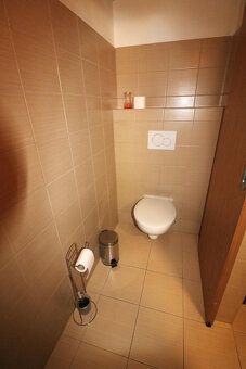 Ponúkame Vám na prenájom 2 izbový byt Žilina, Bytčická. Ploc