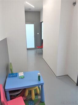 Ponúkame na prenájom priestor vhodný na zubnú ambulanciu o v
