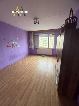 Na predaj 3 izbový byt 81 m2 v pôvodnom stave na ulici Hviez