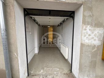 Typ: Obchodné priestory Obec: Michalovce
Ponúkame Vám na dlh