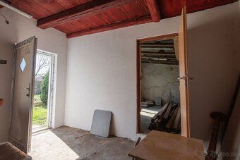 Predstavujeme Vám na predaj 3 - izbový rodinný dom vo vyhľad