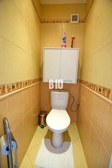B10 Vám ponúka na predaj 3 izbový byt, kompletne zrekonštruo