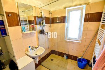B10 Vám ponúka na predaj 2- podlažný Rekreačné domy po kompl