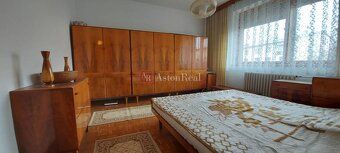 AstonReal ponúka na predaj 5 izbový, 2 podlažný, podpivničen