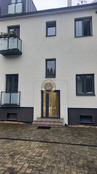 Realitná kancelária Leaders & Partners ponúka na predaj obch