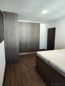 Dám do prenájmu dvojizbový byt na Rúbanisku 1. Cena 500 eur 