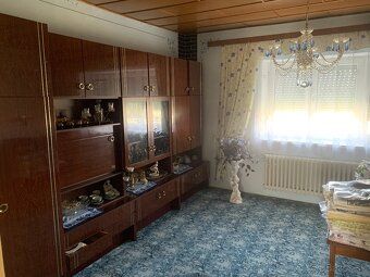 Predám rodinný dom s panoramatickým výhľadom a priamym príst