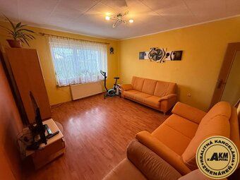 RODINNÝ DOM NA PREDAJ – Zvolen – Vígľaš Na predaj veľký, sln