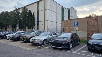 16 m² | elektrina | garážový dom napojený na políciu | podie