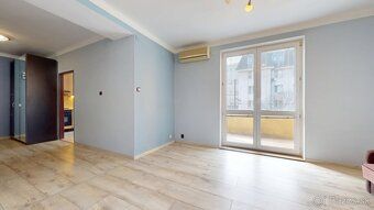 LINK na 3D VIRTUÁLNU OBHLIADKU: https://my.matterport.com/sh